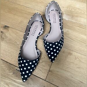 Journee Collection Black & White Polka Dot Pointed D'Orsay Flats